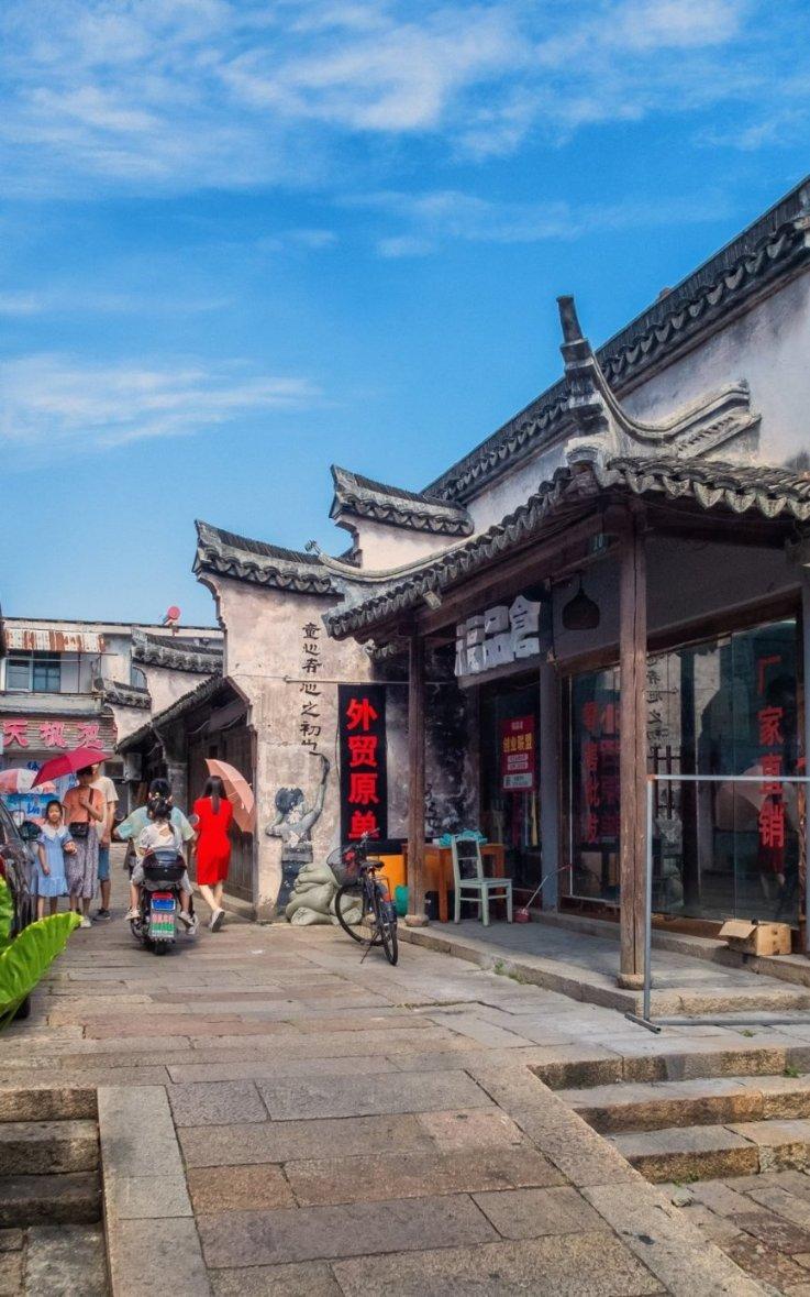 今天一陌生人问我借公交卡-探索你想知道的一切,来今天一陌生人问我借公交卡红迪网吧!